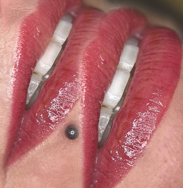 Julia Beca Cosmetics - Leidenschaft für Perfektion in Permanent Make-up und Wimpernverlängerung