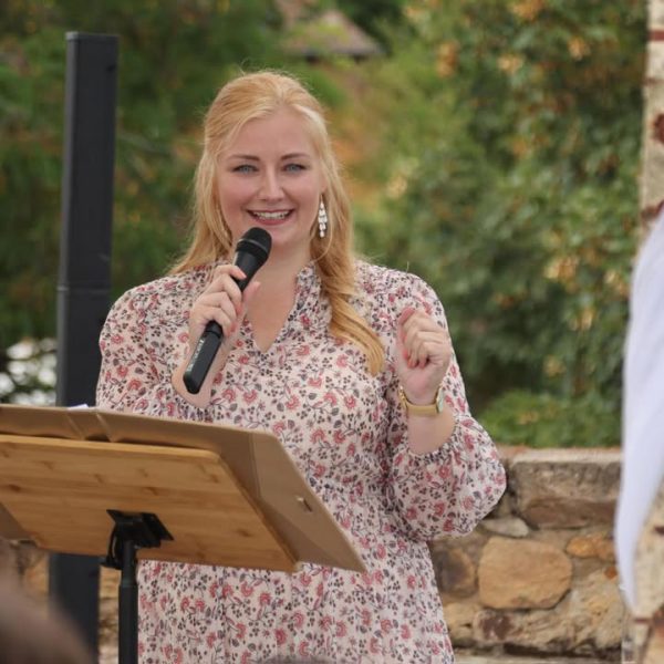 Liebe & Erinnerung Freie Rednerin Melany zu Hohenlohe