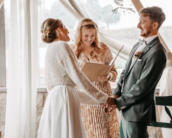 Liebe & Erinnerung Freie Rednerin Melany zu Hohenlohe