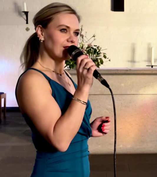 Agathe Penger – Hochzeits- und Eventsängerin