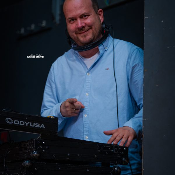 Music DJ Chris – Euer Hochzeits-, Event- & Party-DJ