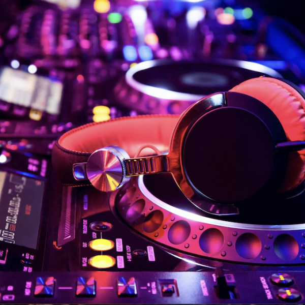 Music DJ Chris – Euer Hochzeits-, Event- & Party-DJ